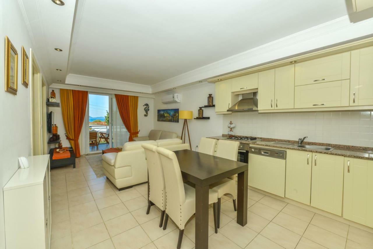 Saros Apartments Calis Beach Фетхіє Екстер'єр фото